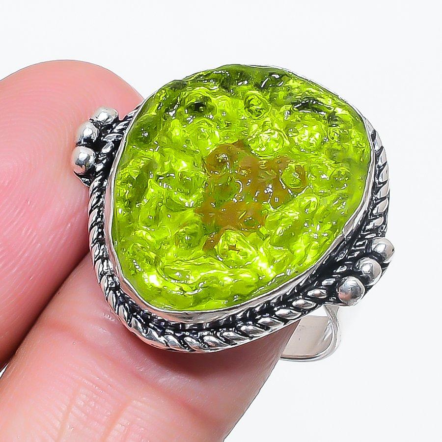 

Natural Moldavite Quartz Gemstone 925 Sterling Silver Jewelry Ring Size 10 Z1p28