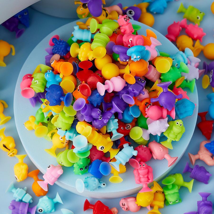 30-50pcs 2.5cm Mini Suction Cup Monster Dolls 100+Styles Random Ship Cartoon Dolls Creative Desktop Accessories Children's Gifts