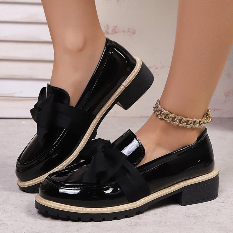 Damen Übergröße Britischer Stil Lackleder Loafers Neue Herbst Schleife Mittelhoch Blockabsatz Schuhe