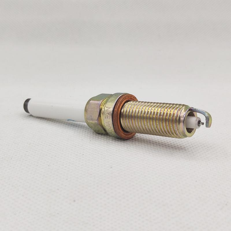 4PCS A0041596803 SILZKFR8C7S Iridium Spark Plug For BENZ A160 W176 W177 C180 E180 B200 C200 W213 W246 C250 CLA E200 EQ GLA/B/C/E
