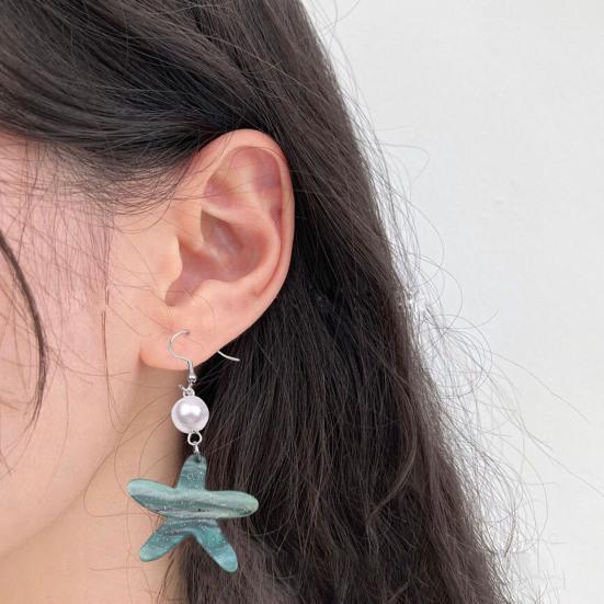 

1 пара женских сережек-крючков, подвеска в виде морской звезды, декор из искусственного жемчуга, богемный пляжный стиль отдыха, женские висячие серьги, повседневные висячие серьги, ювелирные изделия