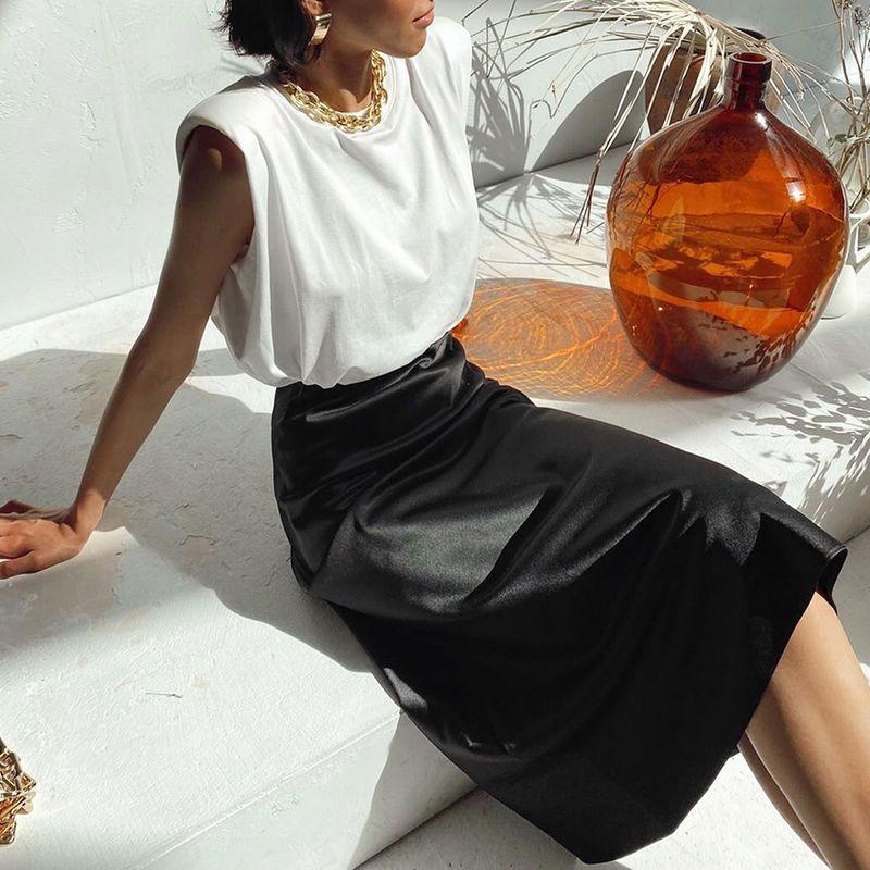 

Fashion Silky Stretch Elegant Slim Looking Skirt Satin Black L