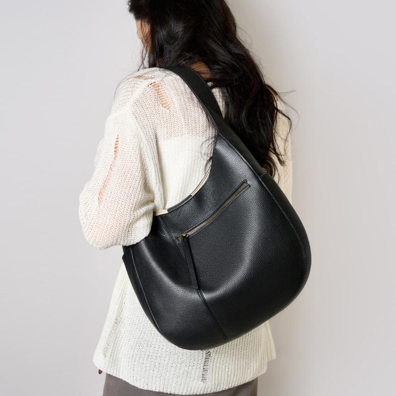 High quality First layer Cowhide Tote Bag High End Simple Large Capacity Genuine Leather Commuting Crescent Bag One Shoulder Handbag Women's Bag