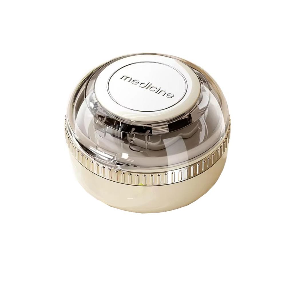 

Precise Cutting Portable Pill Cutter 2 in 1 Dustproof Medicine Divider Clear Cover Halve/Quartering Tablet Dispenser білий