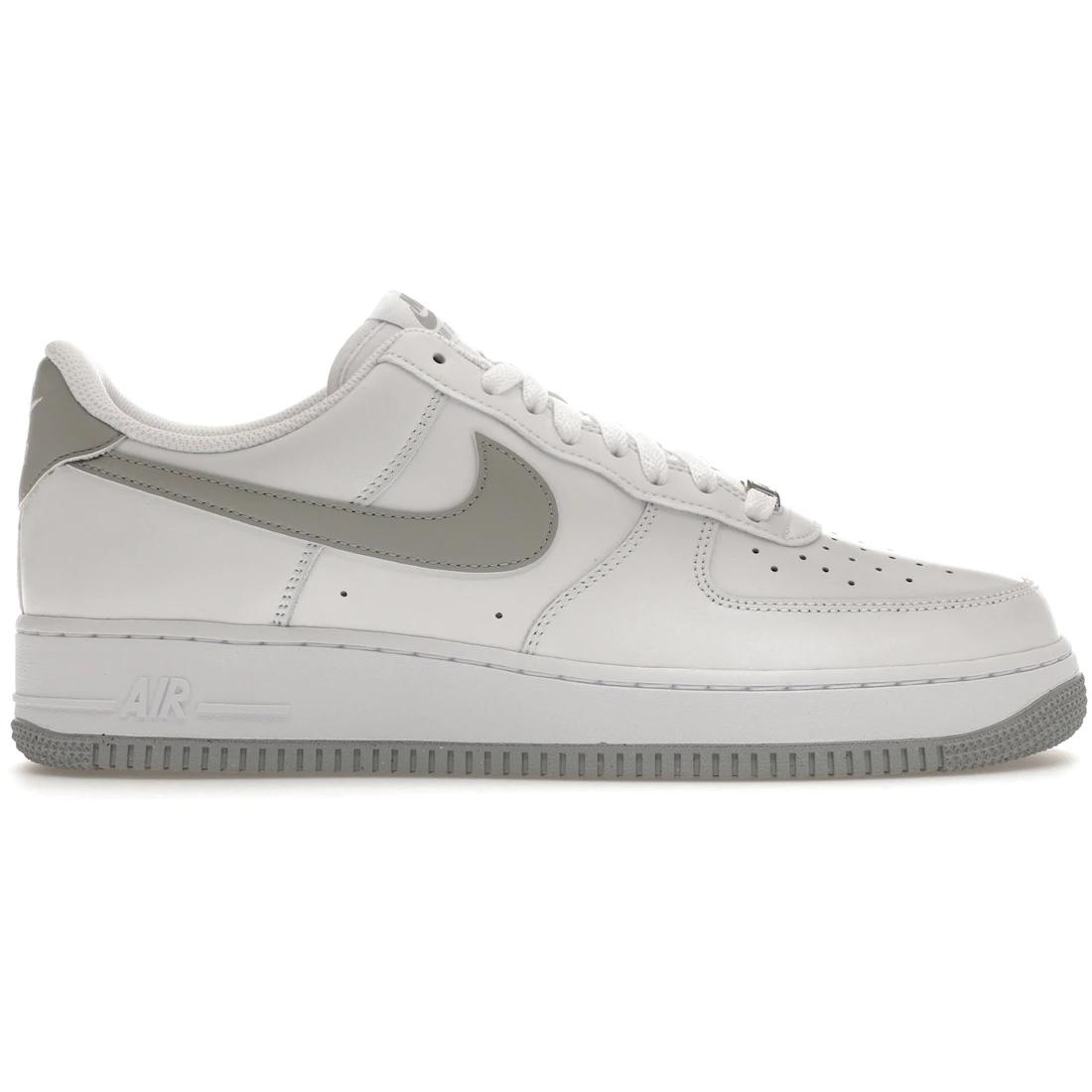 

Кроссовки Nike Air Force 1 Low 07 Белый Светло-серый(ФДЖ4146-100) 42.5