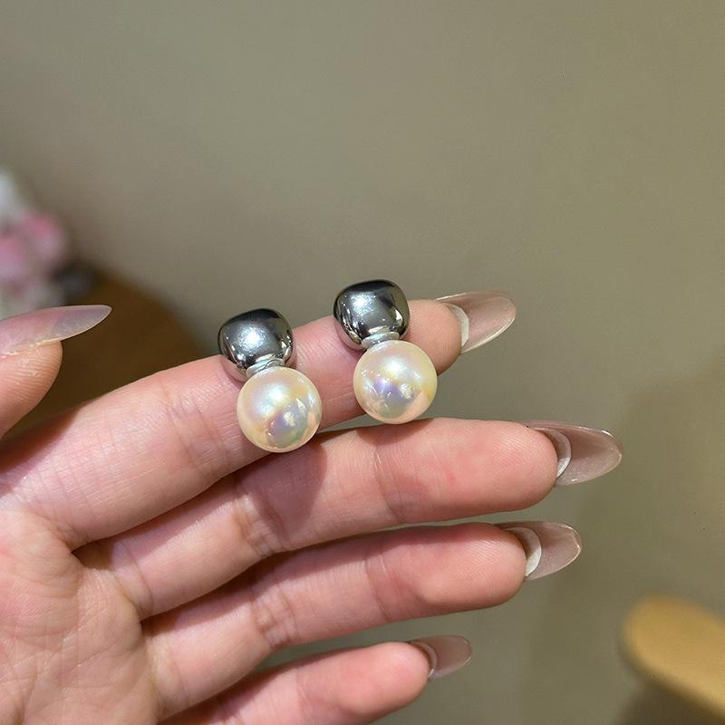 Korean Temperament Simple Geometric Pearl Stud Earrings Gentle Versatile Earrings Women
