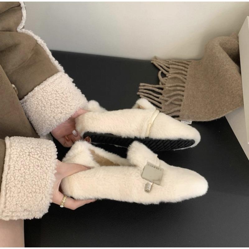 Fashion New Style Fashion Fur Flats Women Loafers Short Plush Warm Cotton Shoes Comfortable Trend Designer Walking Shoes Casual Femme