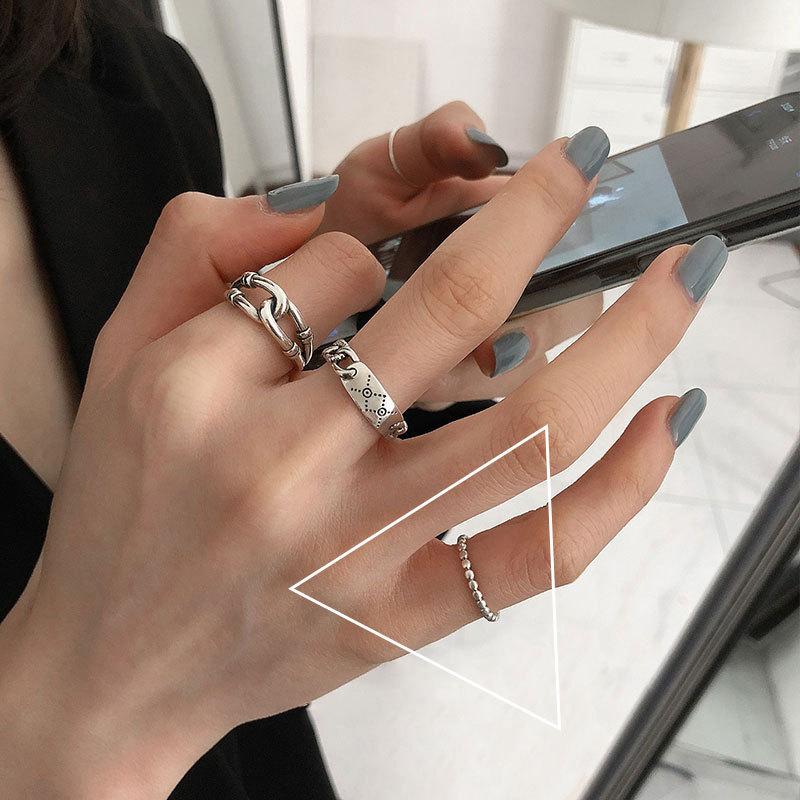 

Silver S925 Gorgeous Ring With Unique Geometric Design Perfect For Trendy Women J1493