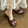 Zapatos de Satén de Verano 2026 Sandalias Planas para Mujer Zapatos de Lunares Suaves Cómodos Elegantes Sandalias de Dama Uso Diario