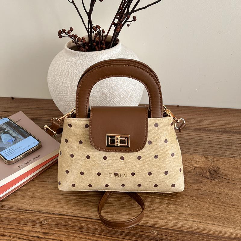 

Fashi Crossbody Bags Women Vintage Quilted Chain Shoulder Handbag Casual Elegant Comfortable and Versatile Texture Storage Bag