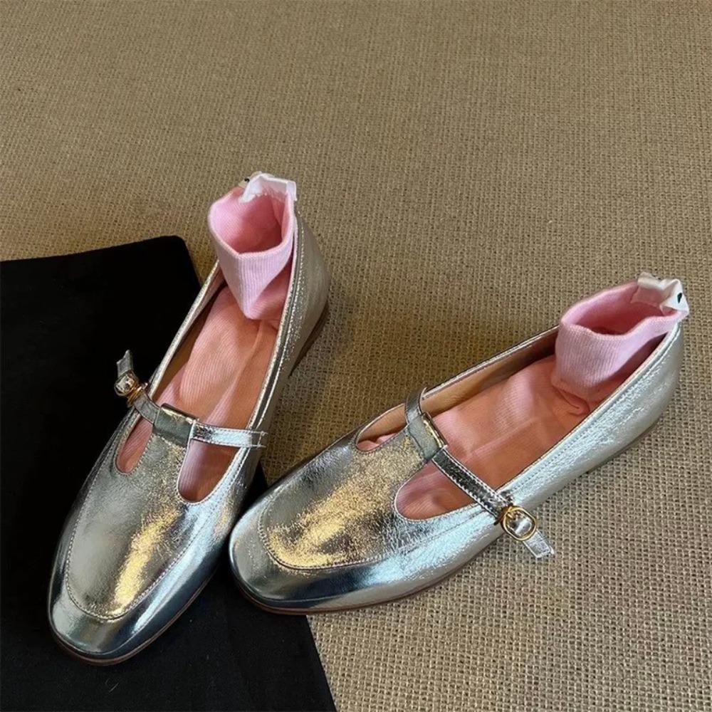 Ladies Flat Shoes Square Toe British Style Small Leather Shoes Women New Silver Single  Fashionable Mary Jane Shoes