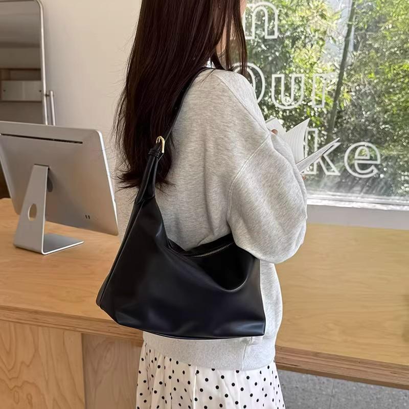 2025 Spring Korean Version of the New Hobo Korean Version of the Simple Underarm Bag High Sense Versatile Commuter Shoulder Messenger Women's Bag