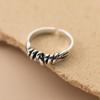 1pc Vintage Irregular Knot Winding Ring for Women Couples  With Unique Design Sense Party Jewelry Gift Accessories