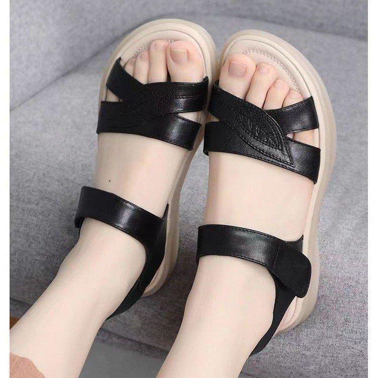 Women's Summer Velcro Flat Heel Sandals - Lightweight, Comfortable, Versatile Outdoor Wear for Middle-Aged and Elderly