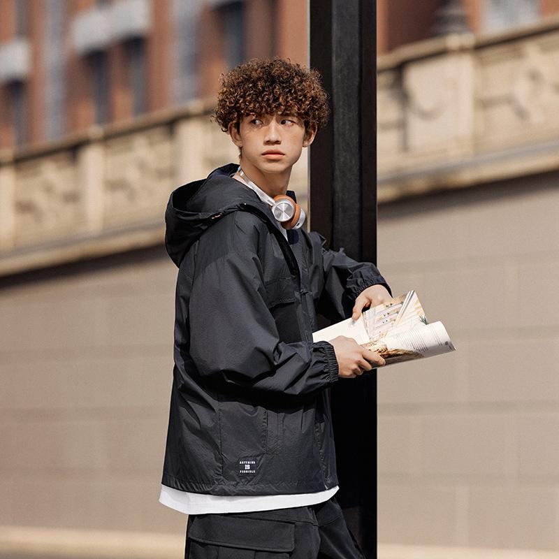 Li-Ning Lightweight Durable Comfortable Workwear Loose Fit Zip-Up Hooded Sun Protection Jacket Men Jackets Black AFDU699-2