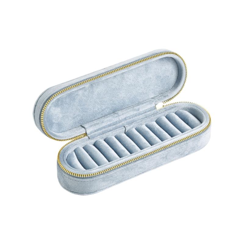 

Elegant Plush Jewelry Pouch Chic Plush Jewelry Carrying Case Easy to Carry Holder for Daily Use and Trips синій