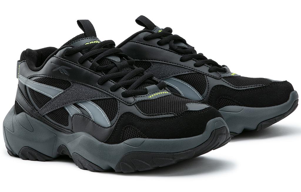 Reebok FLUFFI PUFF CN Low top Running Shoes Unisex Black Warrior 24FRC913U1GH1