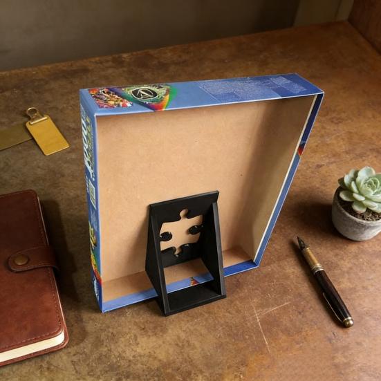 Vše v jednom stojánek na krabici s puzzle, protiskluzový stojánek na víko krabice s puzzle, držák na referenční obrázek bez použití rukou, stolní příslušenství pro plakát, fotorámeček