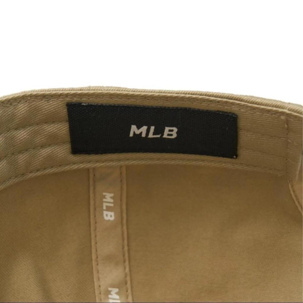 [USED] MLB Korea BTS V Wears NY Yankees Cap