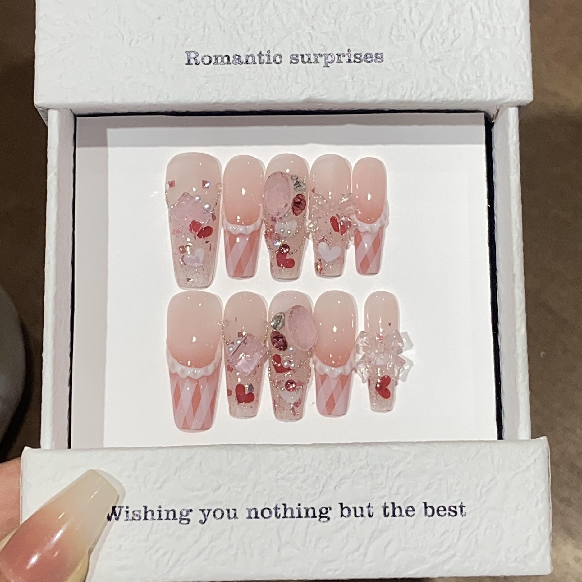 

Чистый роговой кремовый ленточный сладкий квадратный мозаичный бант Маргарет нашивка носить доспехи M