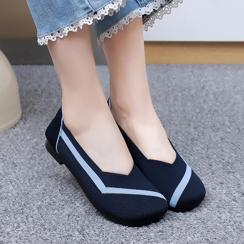 Summer new women's fashion casual fly-woven shoes flat bottom breathable shallow mouth single shoes non-slip one pedal