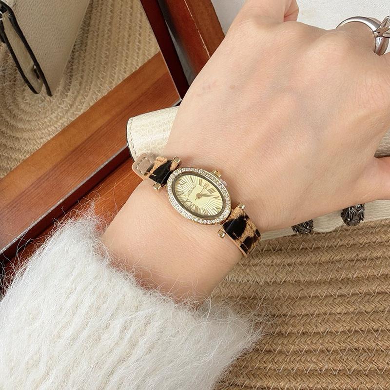 Neue Leder Leopardendruck Vintage Luxus Damen Quarz Uhr, High-End Damen Armbanduhr, Zeitmesser und Zubehör.