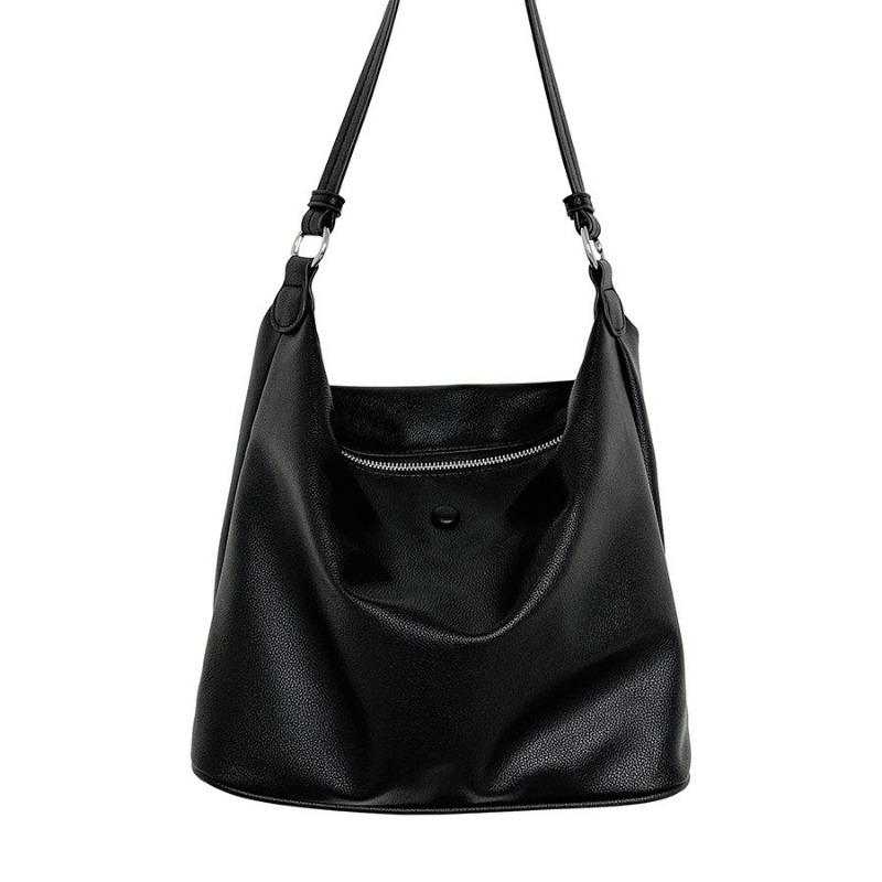 Soft leather commuter tote bag large capacity women's niche versatile shoulder nylon bag casual student messenger bag women