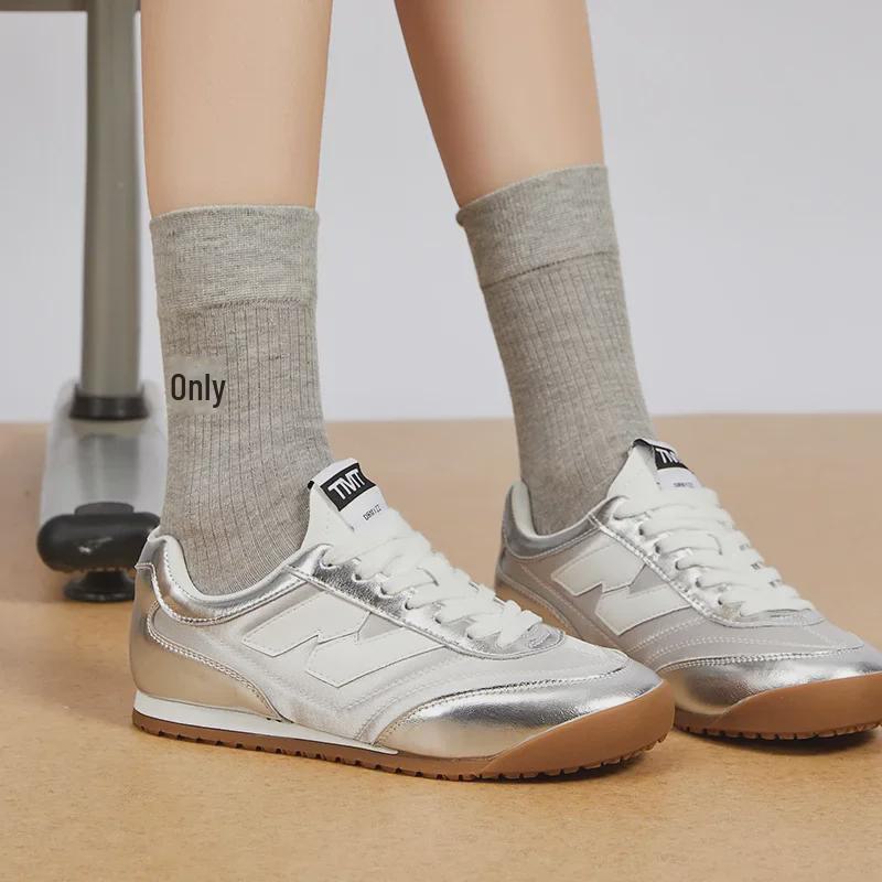 "Bosi 2024 Women's Four Seasons Breathable Round Toe Lace-Up Sneakers - Contrast Color, Flat Bottom, Versatile Style"