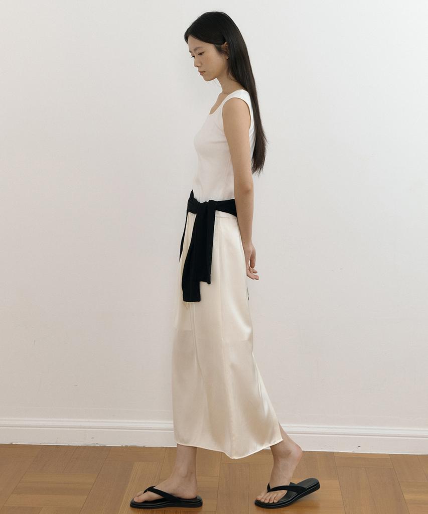 Lingseoul Silky Banding Skirt-Cream