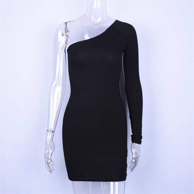 2018 European & American One-Shoulder Slimming Long-Sleeve Dress