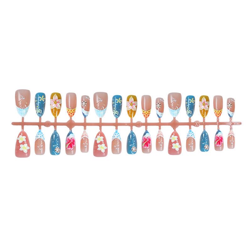 30pcs High-Quality 3D Seashell Carved Nail Tips with Colored Flowers & Rhinestones
