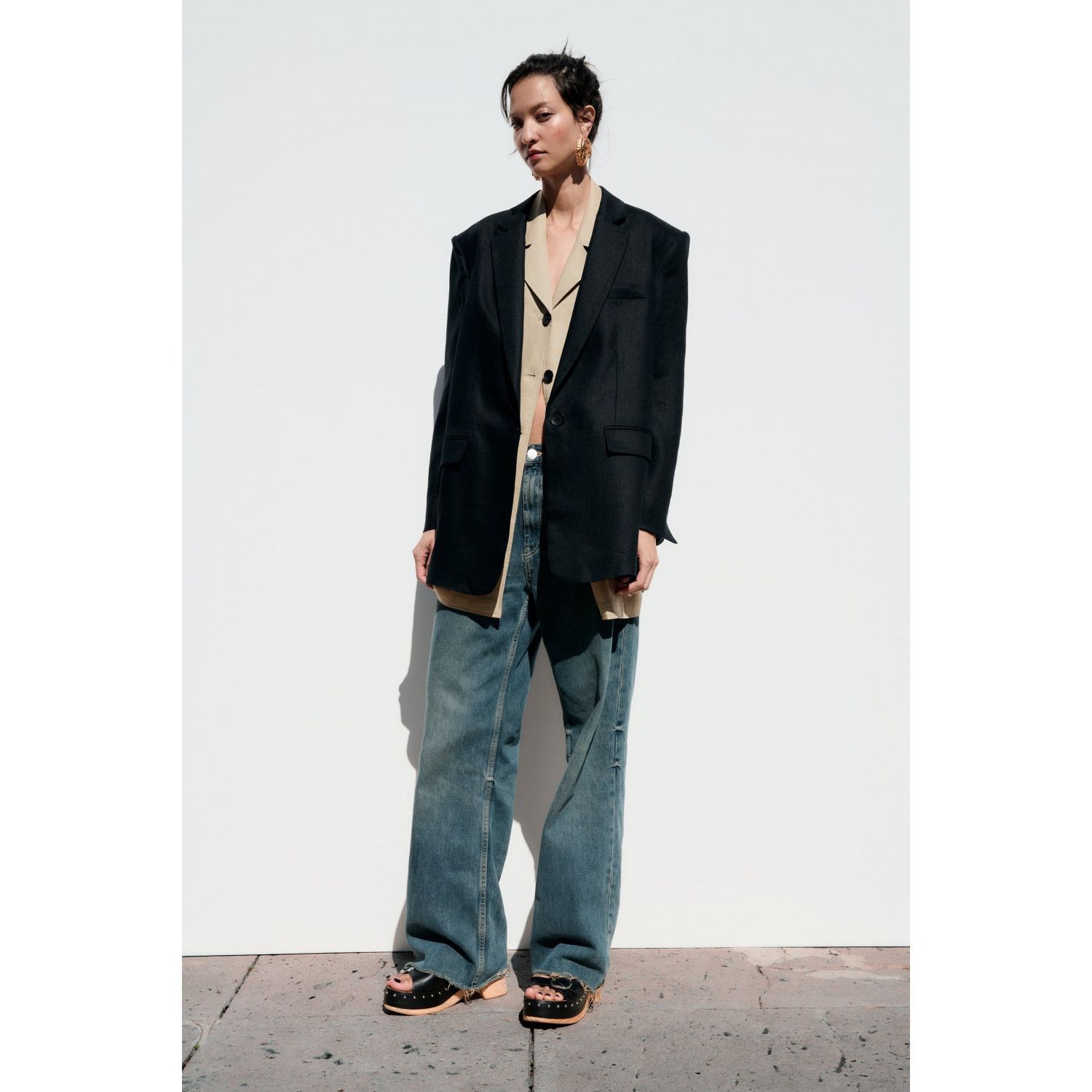 

OVERSIZE LINEN BLAZER
