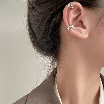Ear-free Female Temperament Ear Bone Clips for Women Cool Personality Ear Clips Simple and Cold Style