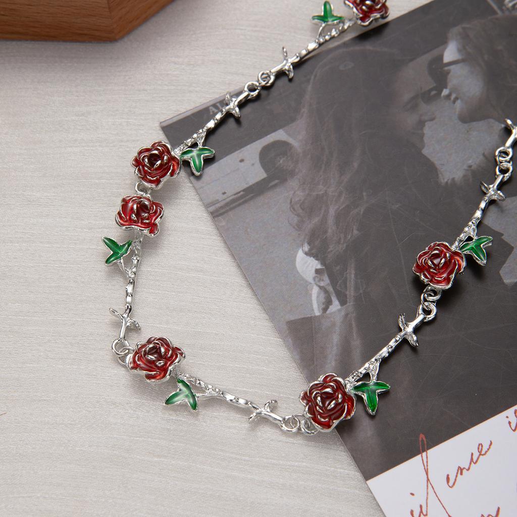 Summer Sweet Mori Style Collarbone Chain Femininity Small Fresh Rose Necklace Elegant Gentle Niche Necklace