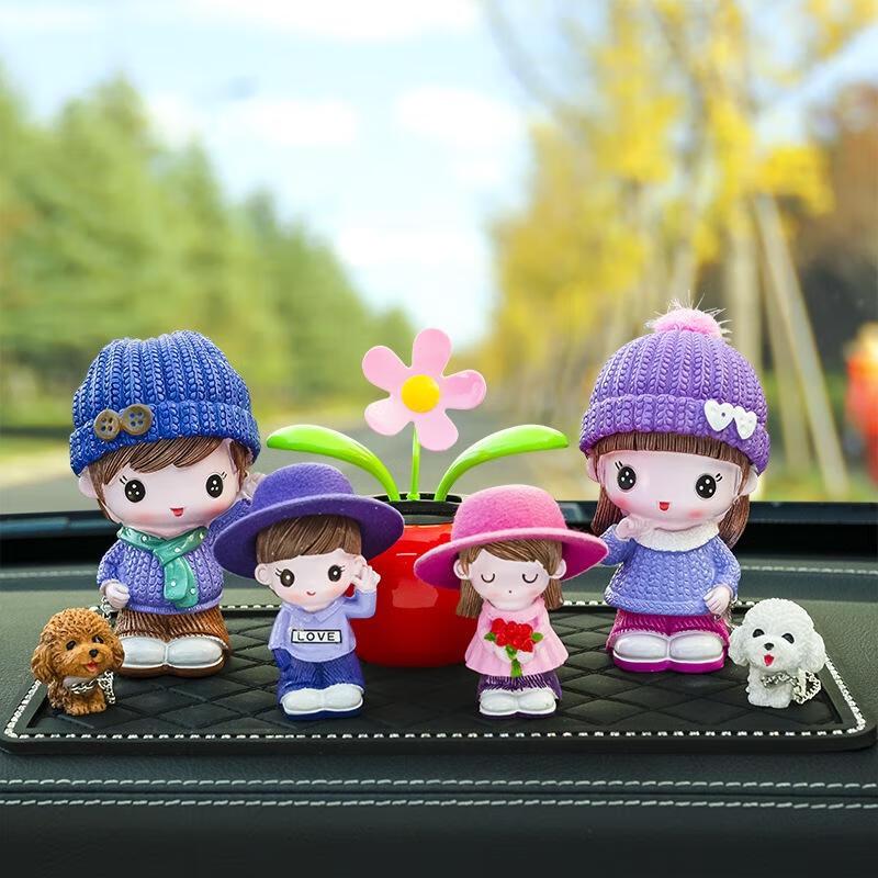 JINGRUIXIANG Car Dashboard Doll Couple Ornament Set