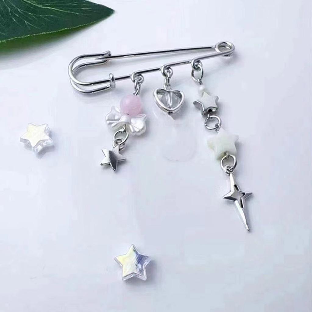 Handcrafted Star Pin Accessory Unique Star Bowknot Brooch with Exquisite Butterfly Chain Charm for Daily Wear Parties