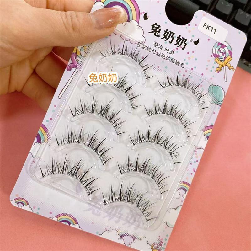 Mogugu - Natural Wispy False Eyelashes