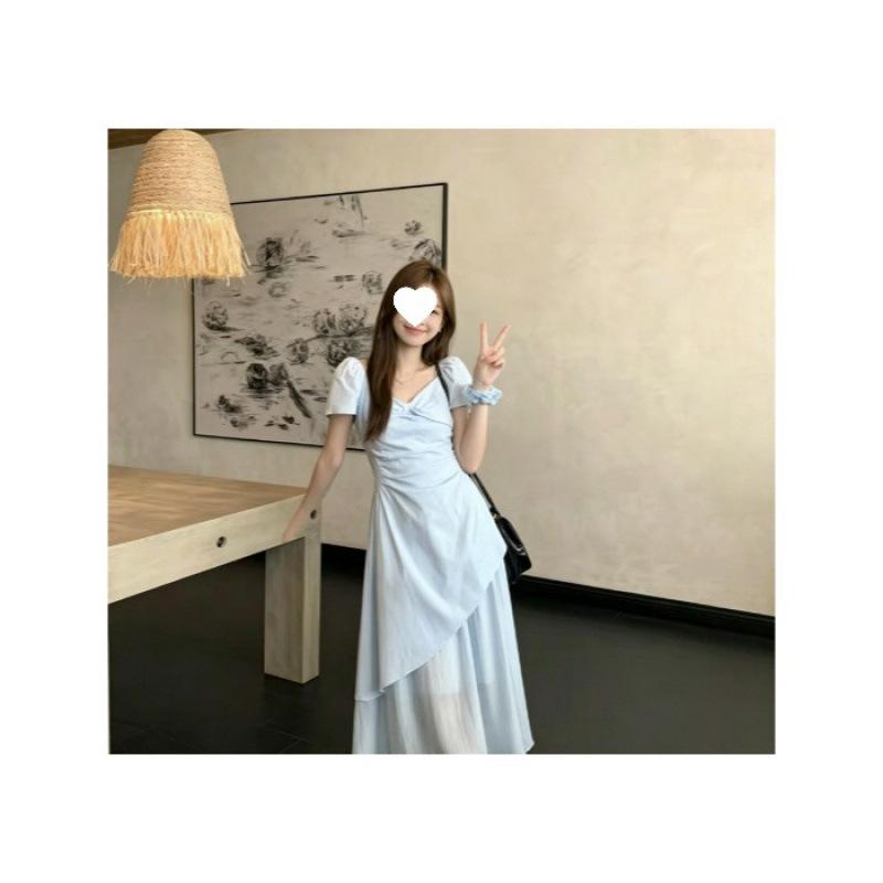 Summer new fashion temperament Korean version of versatile square collar pleated bubble sleeves waist thin dress women's trend