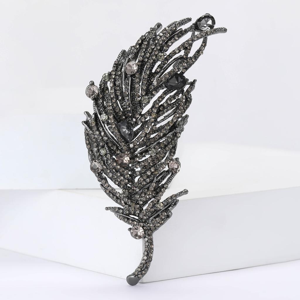 Rhinestone Feather Brooches for Women Unisex Creative Pins Event Party Backpack Decoration Clothes Accessories