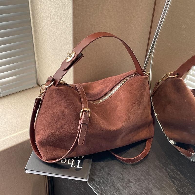 Xiaole Shangpin's new women's bag matte lazy wind soft surface commuter tote bag single shoulder oblique portable women's bag