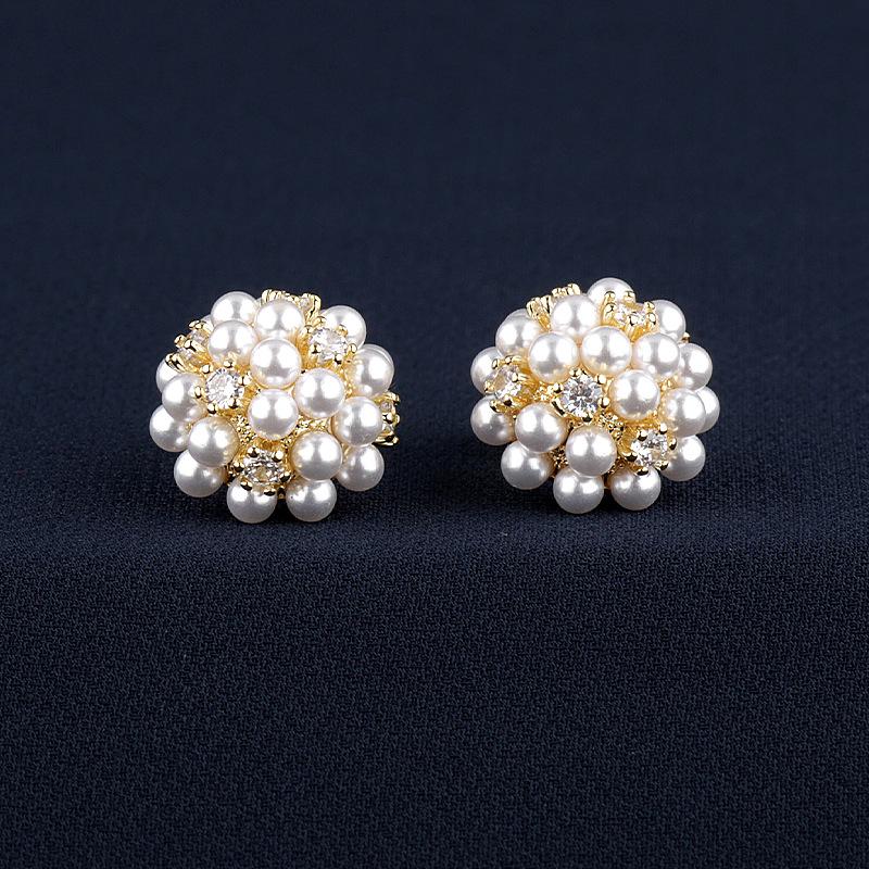 2025 Light Luxury Cluster Pearl Stud Earrings - Exquisite & Unique High-End Style