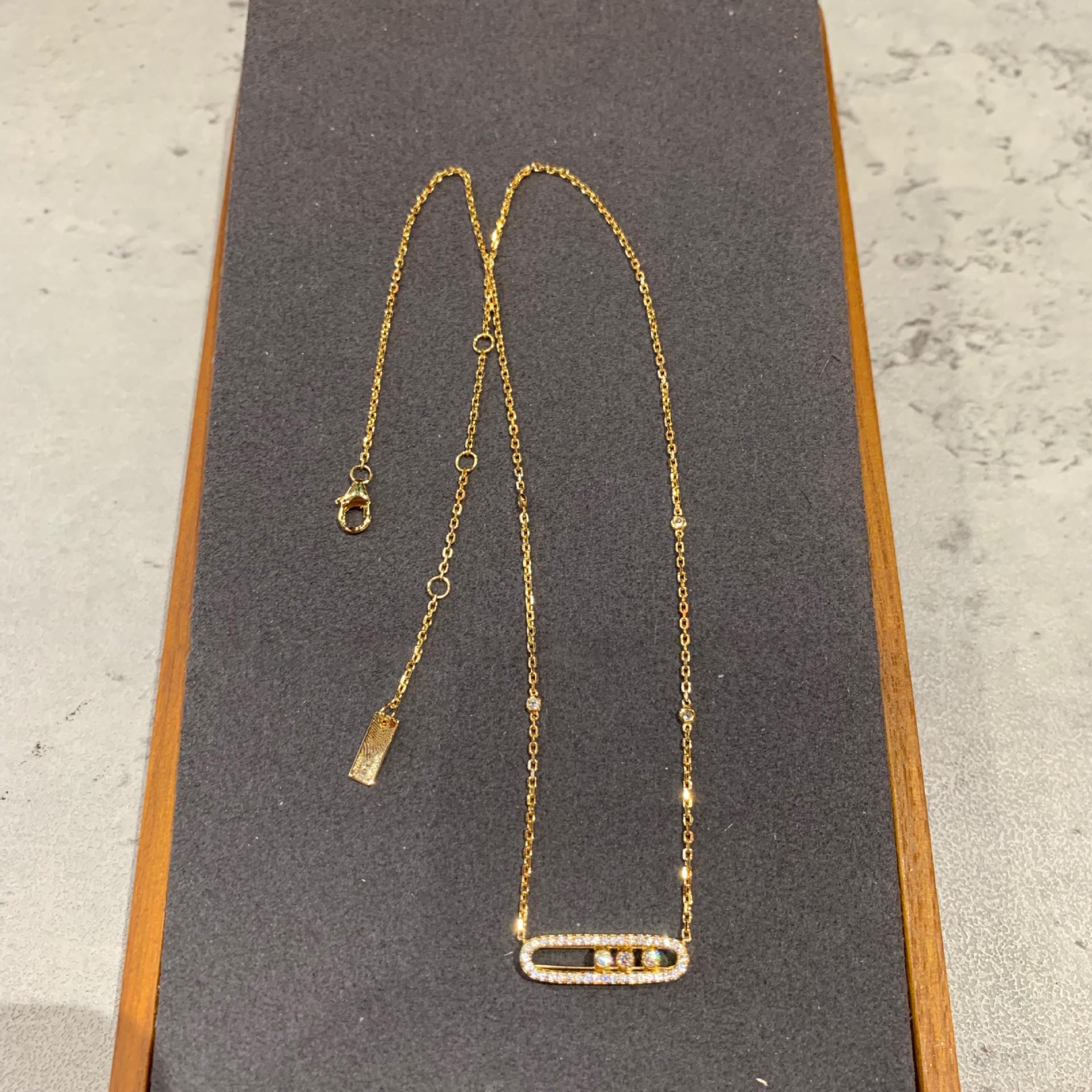 

Ожерелье-скрепка из позолоченного серебра S925 с бриллиантами в европейском стиле и тремя подвижными бусинами 925 sterling silver