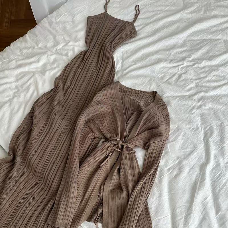 

Fashion Wind New Arrival Pure Color Casual Lace up Cardigan Outwear Sling Dress Two-piece Set Sexy Dress Set Brown S
