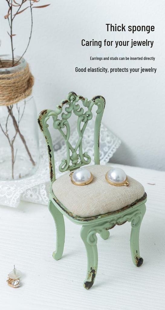 Mini Retro Jewelry Rack: Soft American-Style Vanity for Earrings and Nail Art