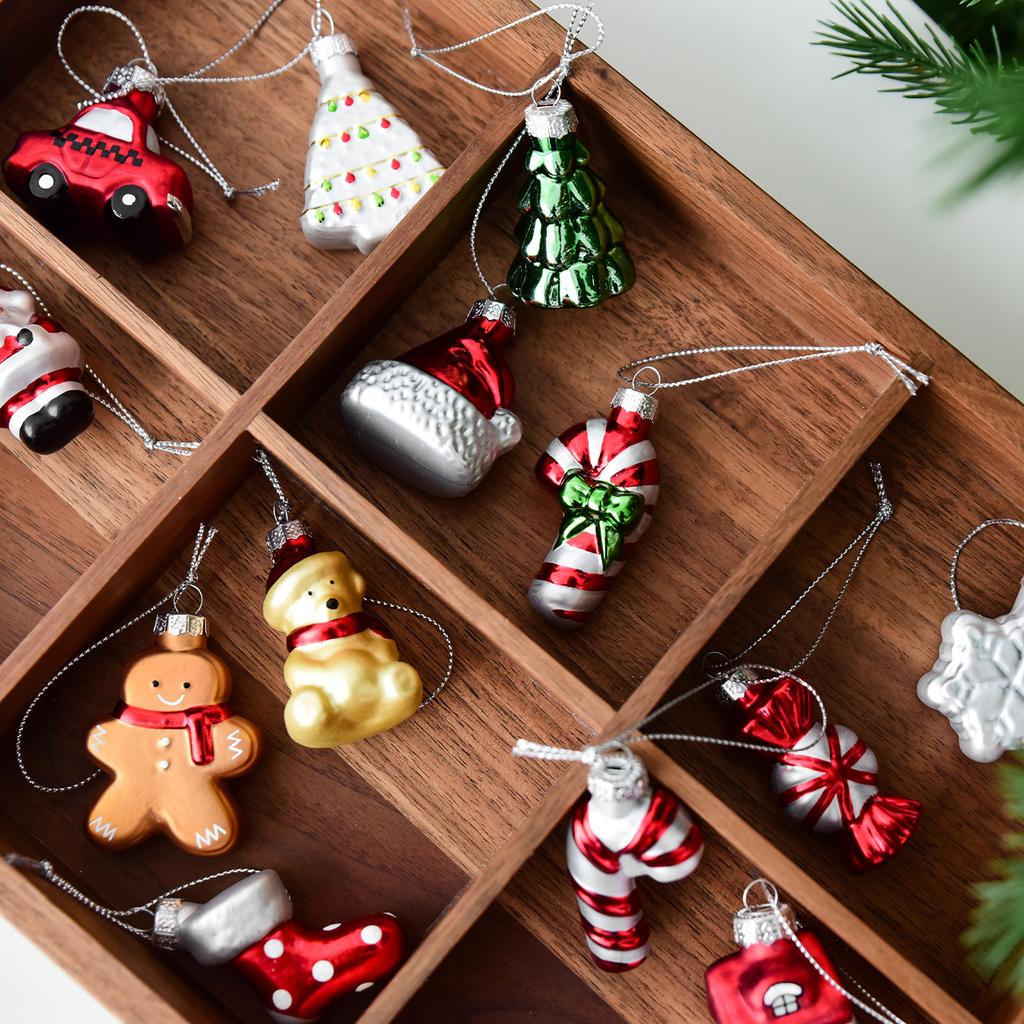 6/9PC set Christmas Glass Pendant Santa Claus Decorati Atmosphere for Xmas Tree Pendants DIY Home DecorArrangement Gift Box 2026