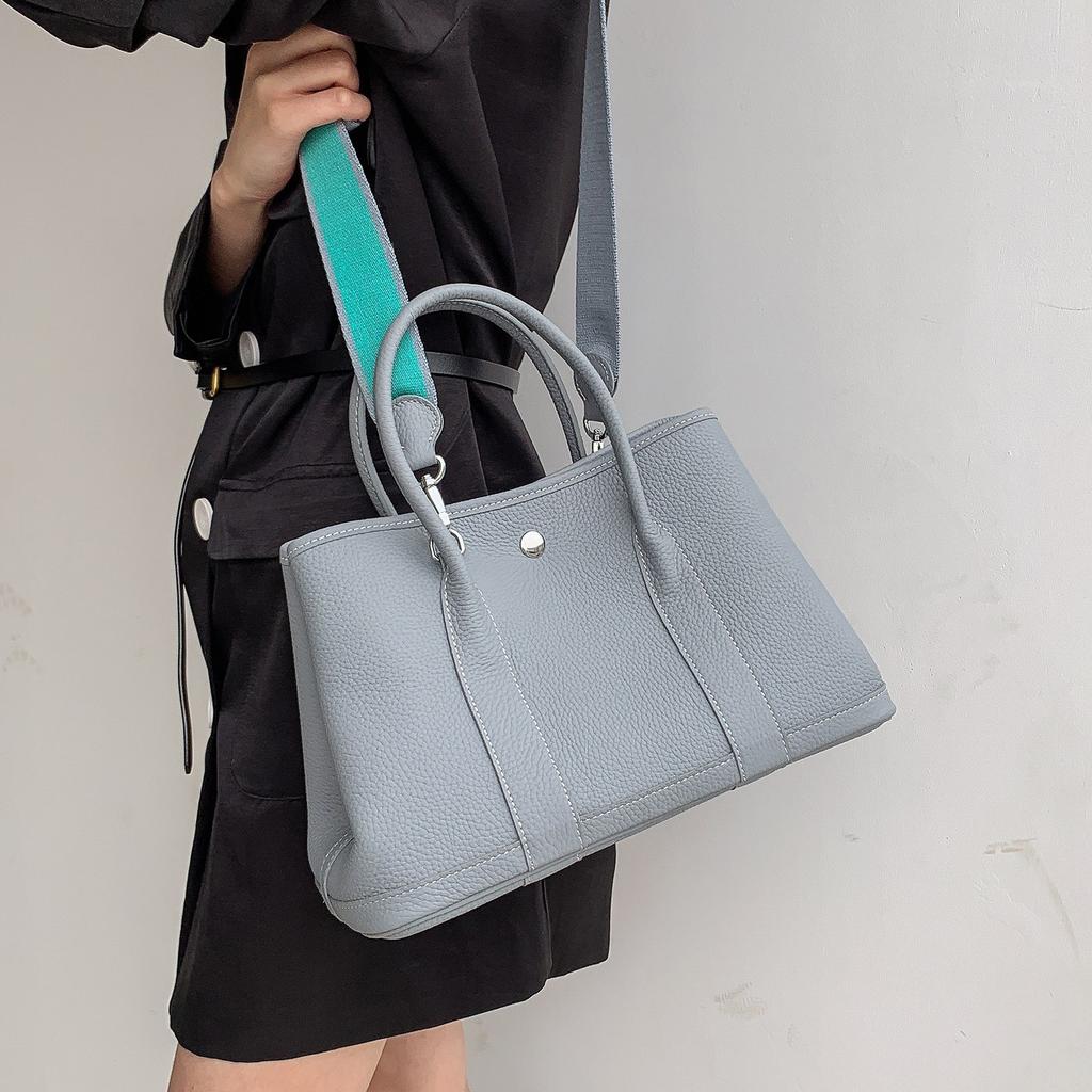 Women's bag 2025 new first-layer cowhide garden bag source factory shoulder messenger bag large-capacity portable tote bag