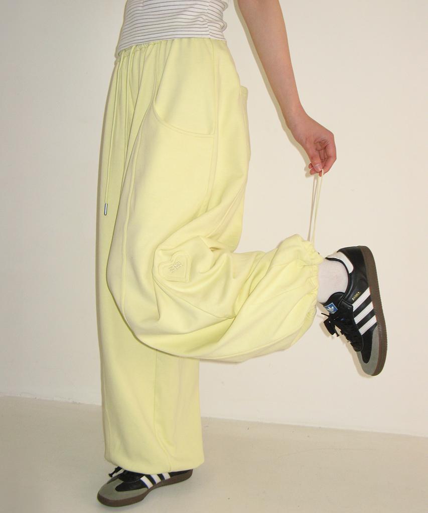 RONRON Mini Heart Balloon Jogger Pants Lemon