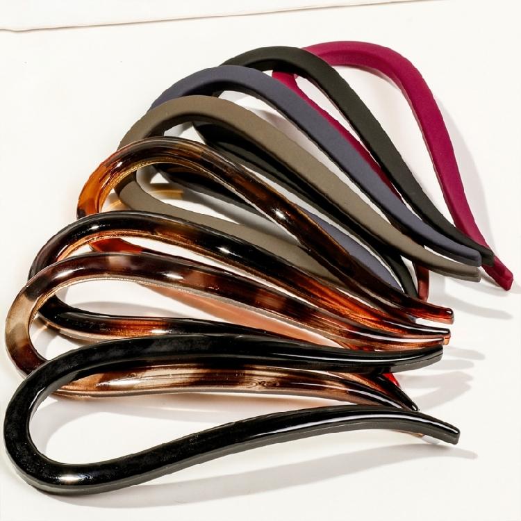 Goat Horn U Shape Hair Comb For Buns Twists Braids Resin Hairpin Updos Hair Holder Hairpin for Women Everyday Wear
