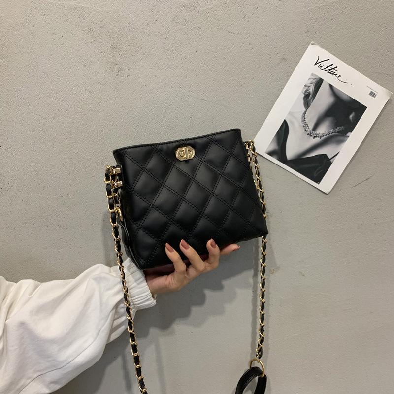 Chain bag women's diamond messenger small bag new Korean version trendy shoulder bag women's bag simple and versatile mini mobile phone bag
