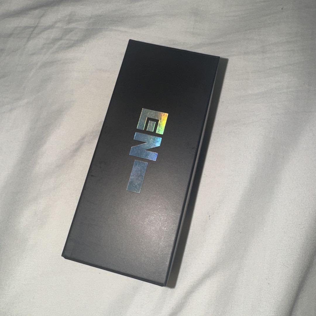 

[Б/У] Официальный мини-брелок-фонарик ENHYPEN